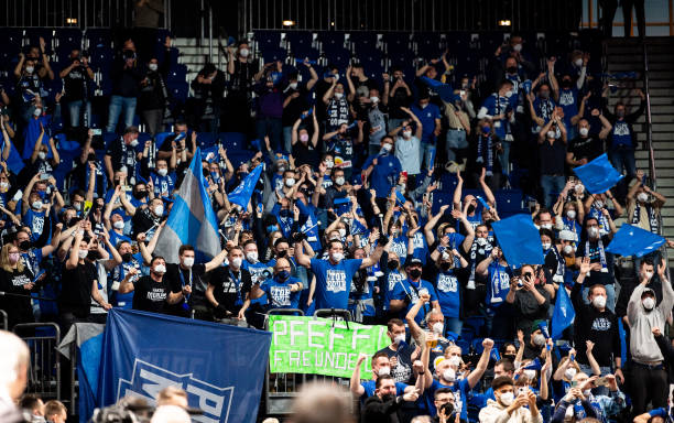 为他们而滑 为他们而滑