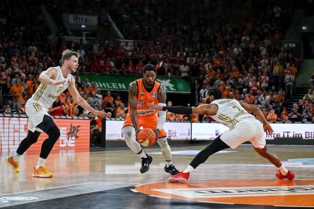 勇士面对灰 勇士面对灰