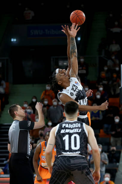 在常规赛中 在常规赛中